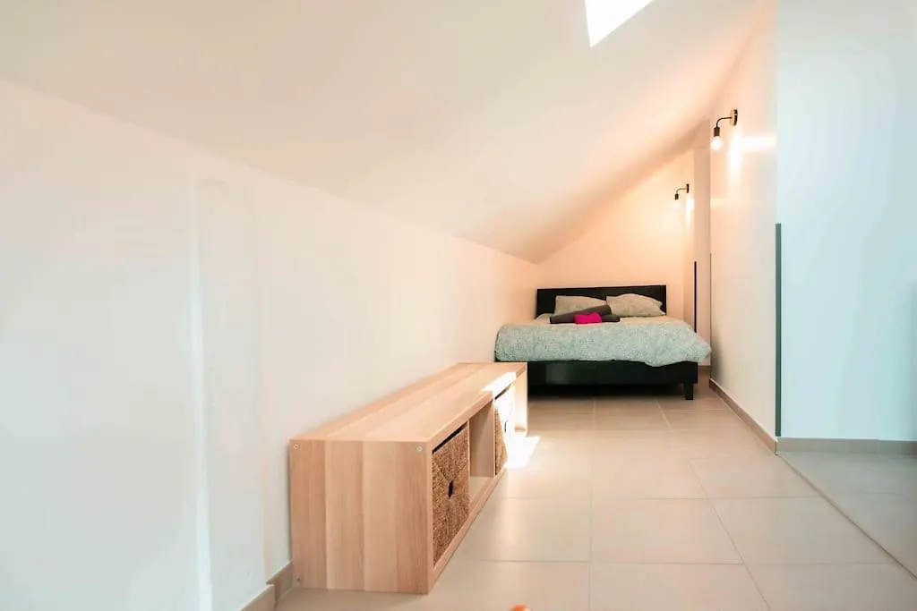 Studio 7 Au Coeur De La Ville Avec Parking Aix-les-Bains Lägenhet